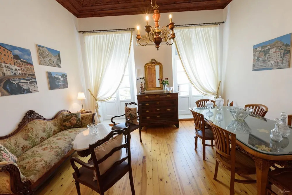 Hydras Pearl - Gold Pearl, Luxury Mansion, No Steps, 120m from the port