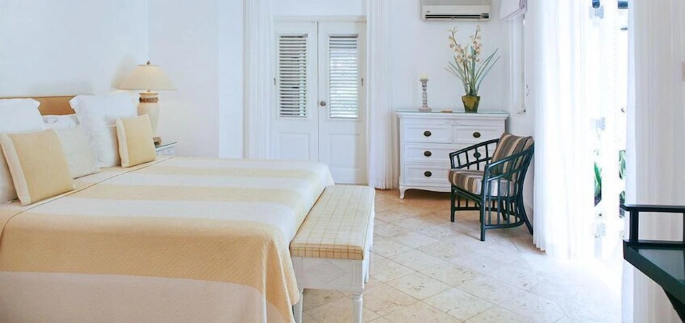 Villa Ixora