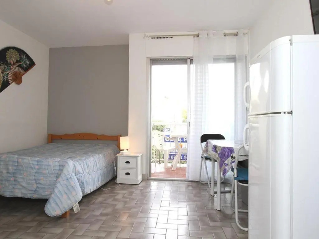 Appartement Balaruc-les-Bains, 1 pièce, 2 personnes - FR-1-553-37
