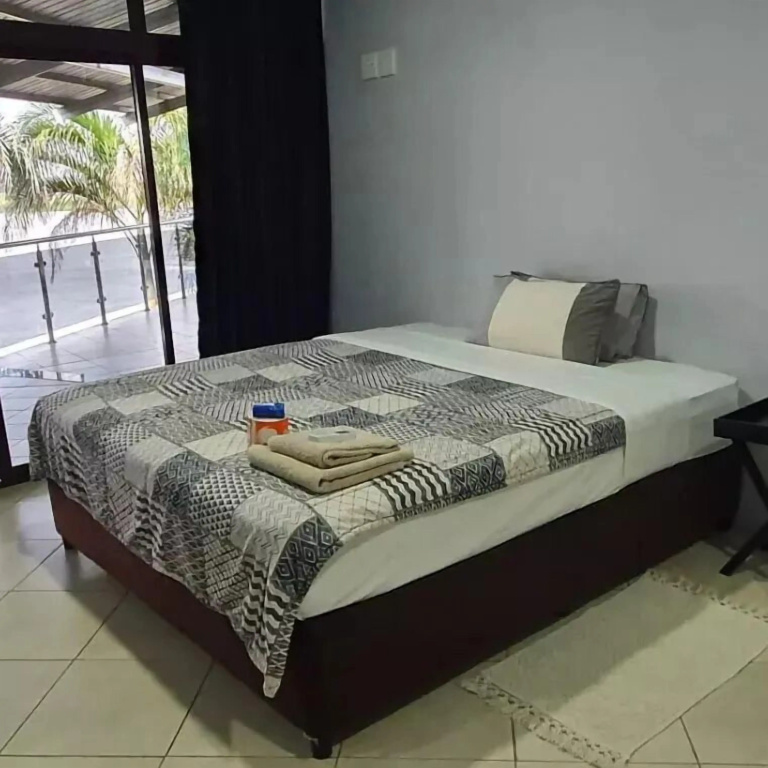 Zambezi Riverside Accommodation