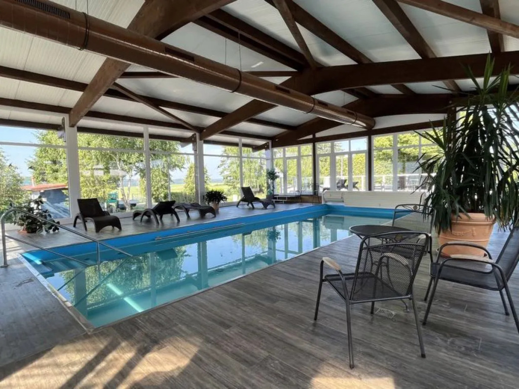 Erzeberg (EMS100)
