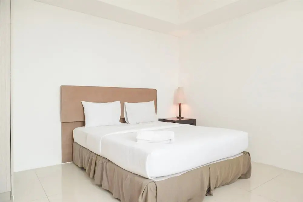 Cozy 2Br At Kemang Village Apartment