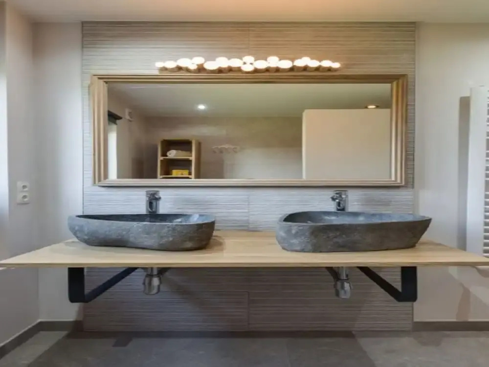 Scenic Stay in Xhoffraix