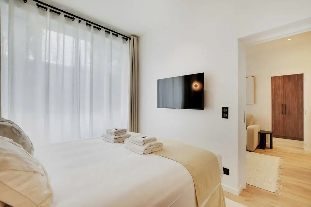 Newly Refurbished Flat in Heart of 18th District