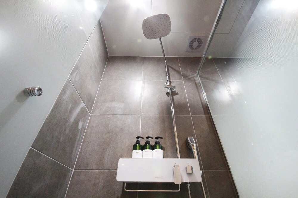 Hotel Vin - Changwon, Jinhae, Yongwon