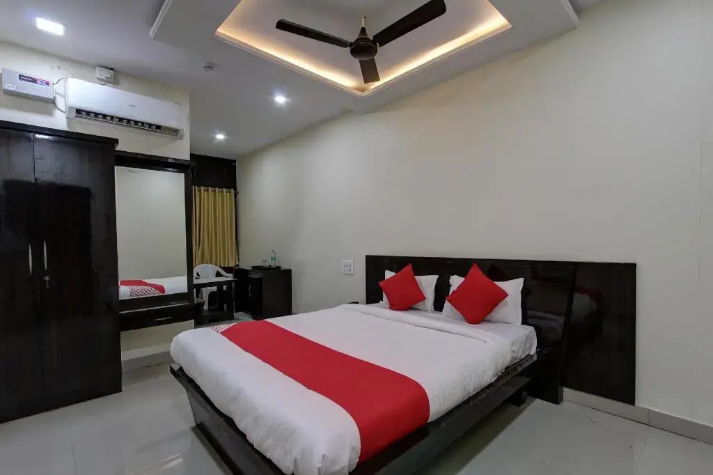 Mk Hotel And Lodge By OYO Rooms