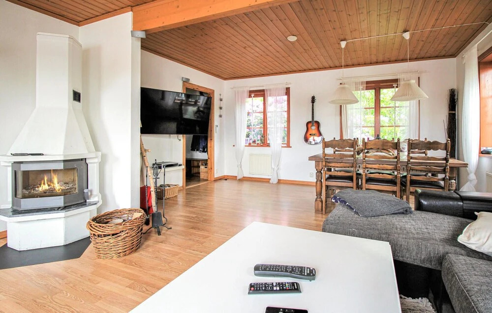 Amazing Home In Örkelljunga With Sauna
