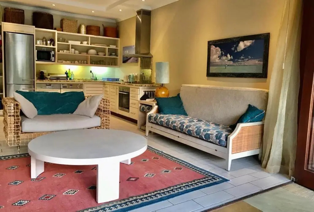 Papay Suite by Simply-Seychelles
