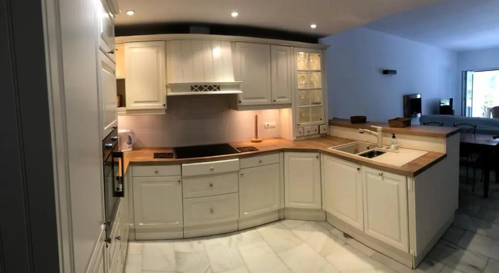 Frontline Aloha Golf Townhouse for a family minutes from Puerto Banus Marbella and Best Beaches