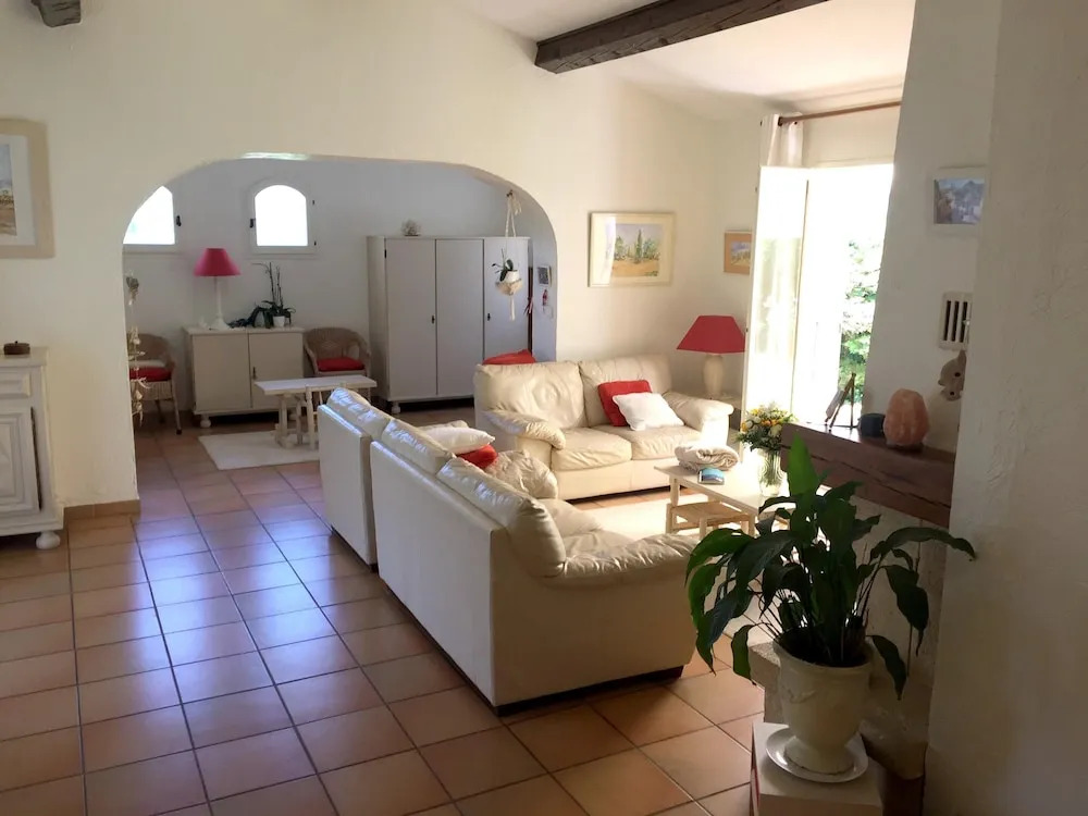 Villa with 3 Bedrooms in Vence, with Wonderful Mountain View, Private Pool, Enclosed Garden - 6 Km From the Beach