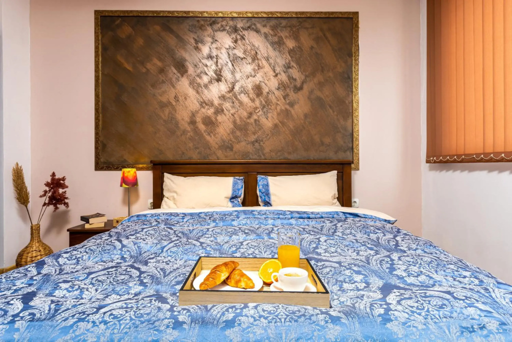The Walnut 2BD Apartment