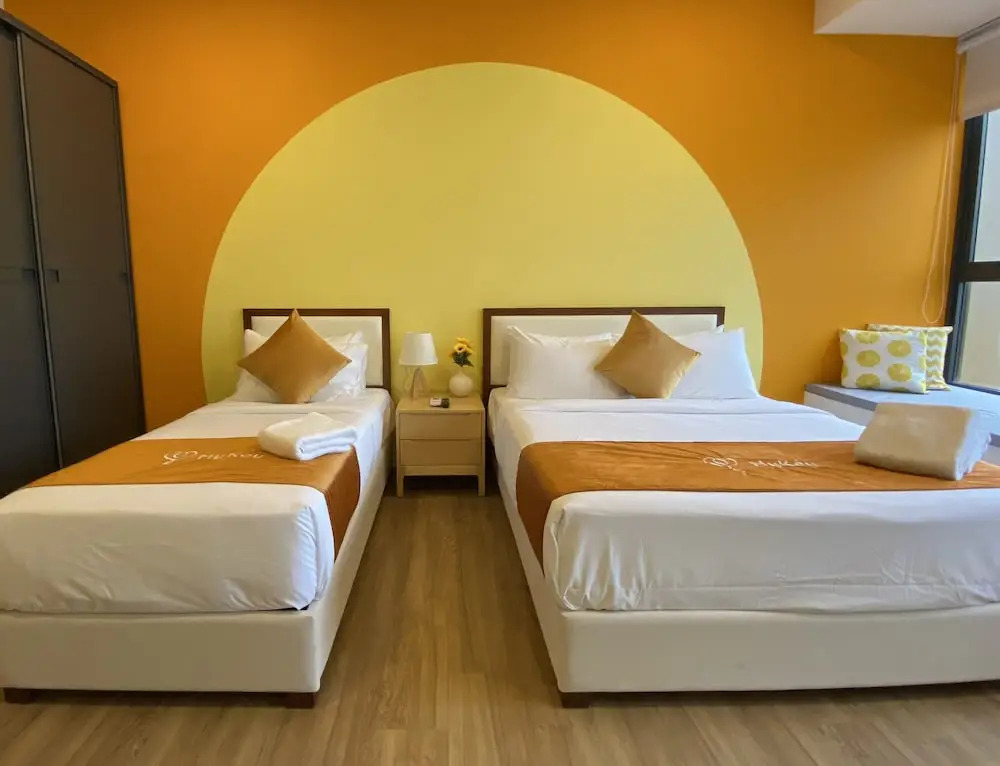 Ceylonz Seasonal Suites