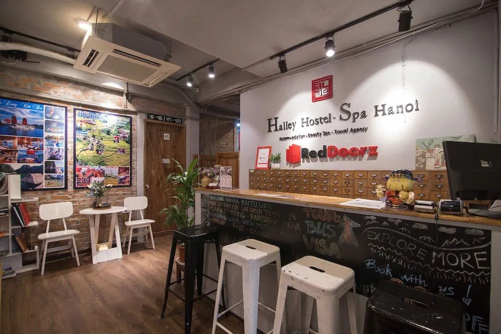 Halley Hostel & Spa Hanoi
