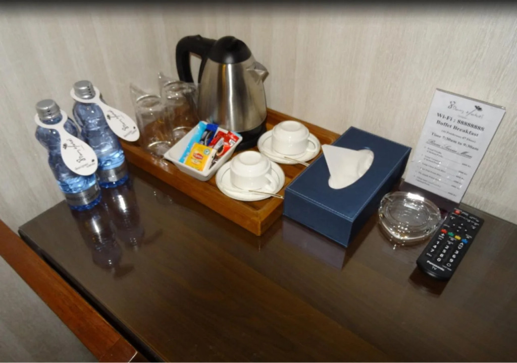 8Day Hotel