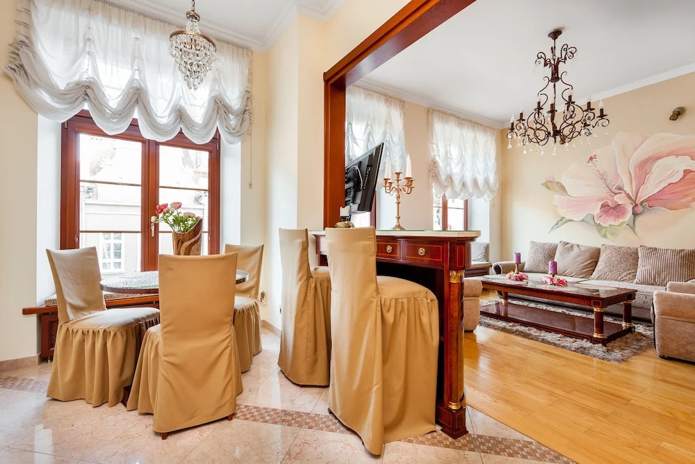 BE IN GDANSK Apartments - Old Town - Boutique Studios Ogarna