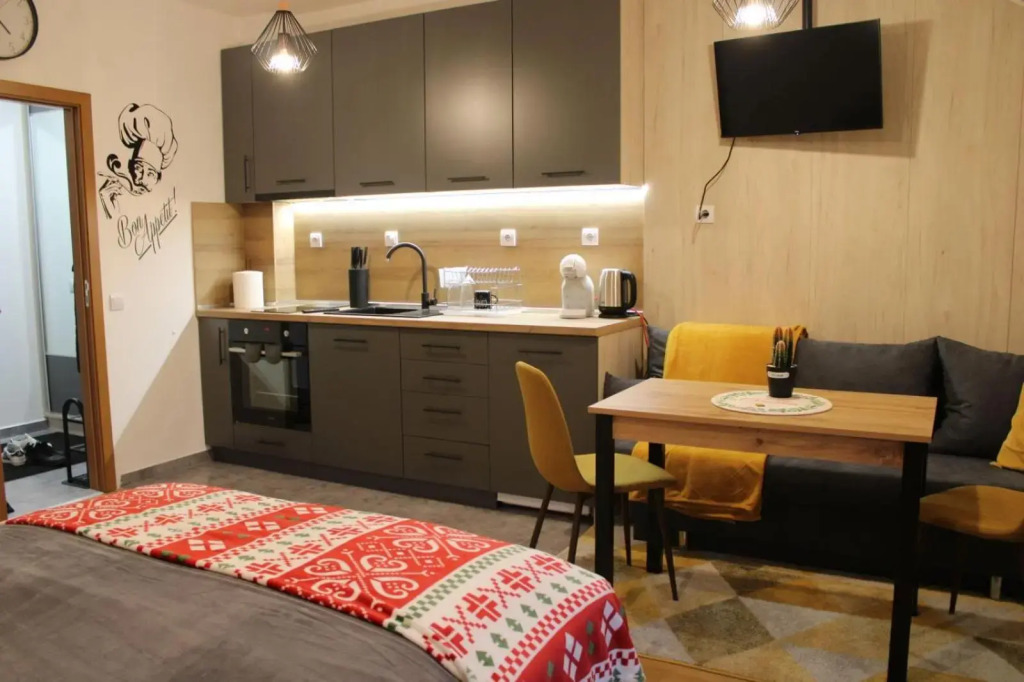 Premium mountain apart 40 Semiramida Gardens