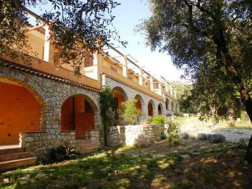 Capogrosso Residence