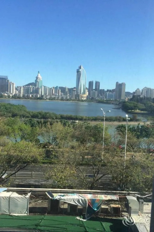 Youfeng Lakeview Hotel