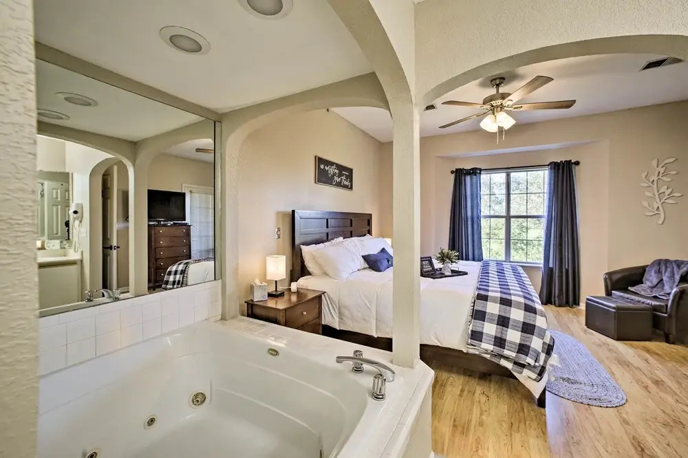 7 Mi to Branson Strip! 'the Ridge' w/ Game Room