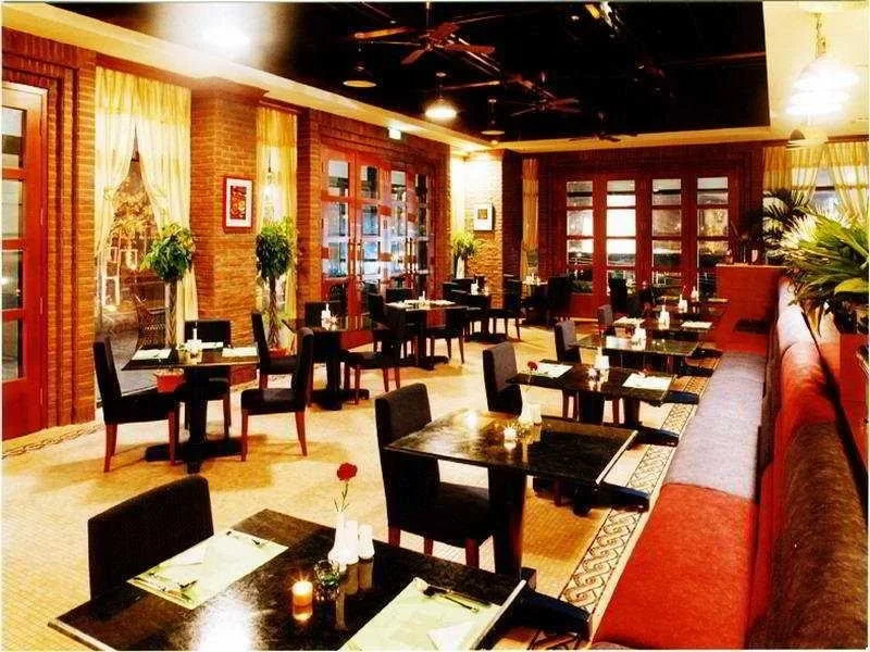 Riverfront Business Hotel