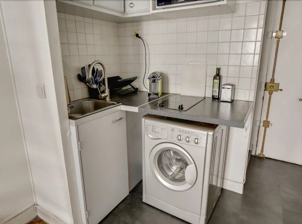 4 people In the heart of Saint Germain des Près by Weekome
