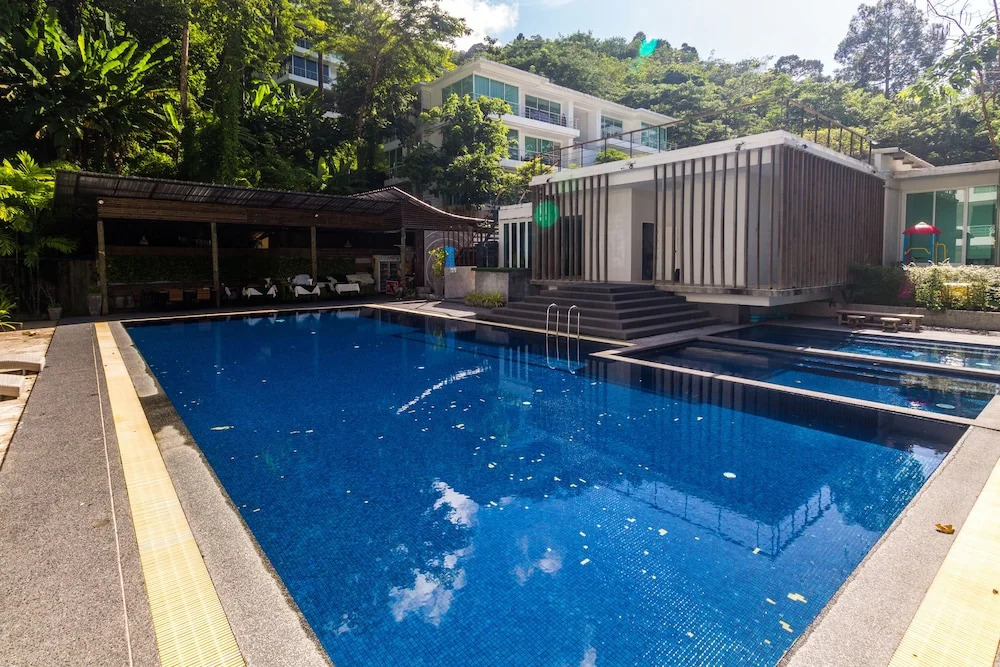 1 Bedroom with Mountain View by Ppf