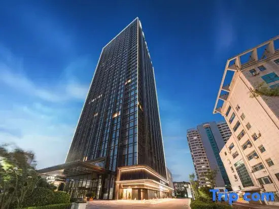 JI Hotel (Yantai Golden Beach Zhenhua Shopping Center)