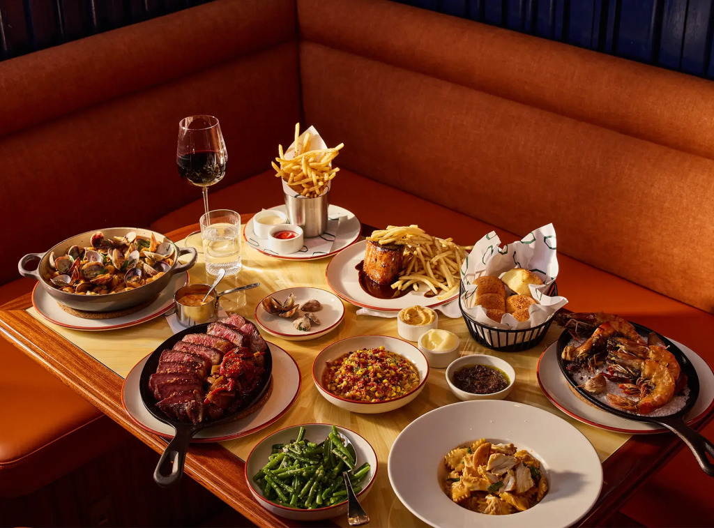 The Manner, The Unbound Collection by Hyatt
