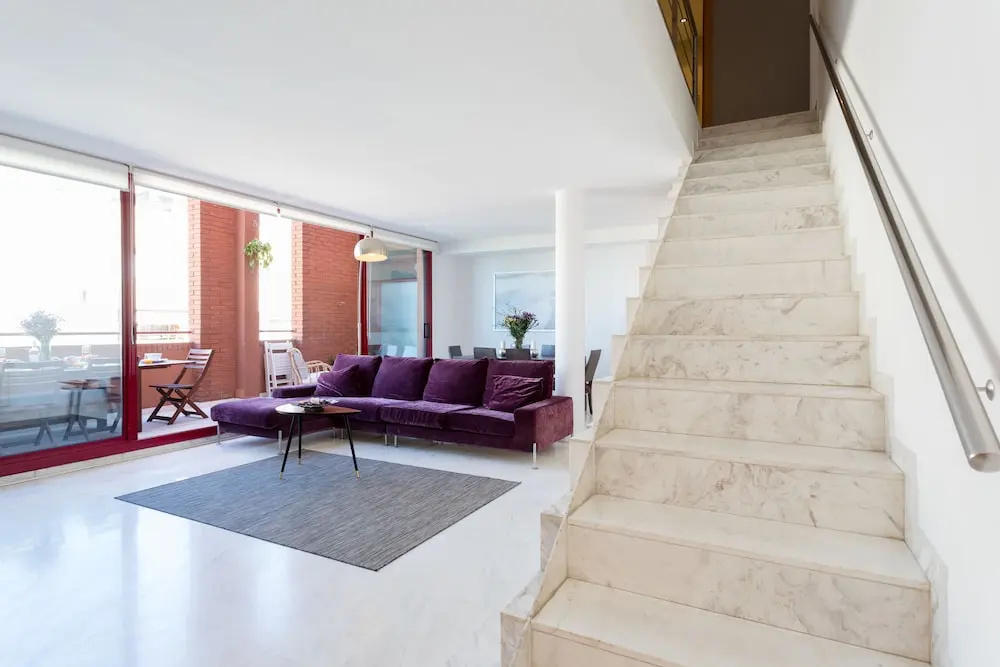 Unique Rentals - Stylish Seafront Duplex
