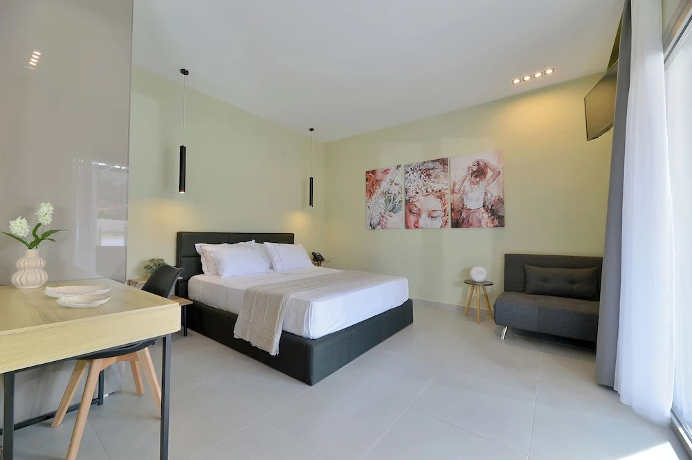 Swan Paradise Residences