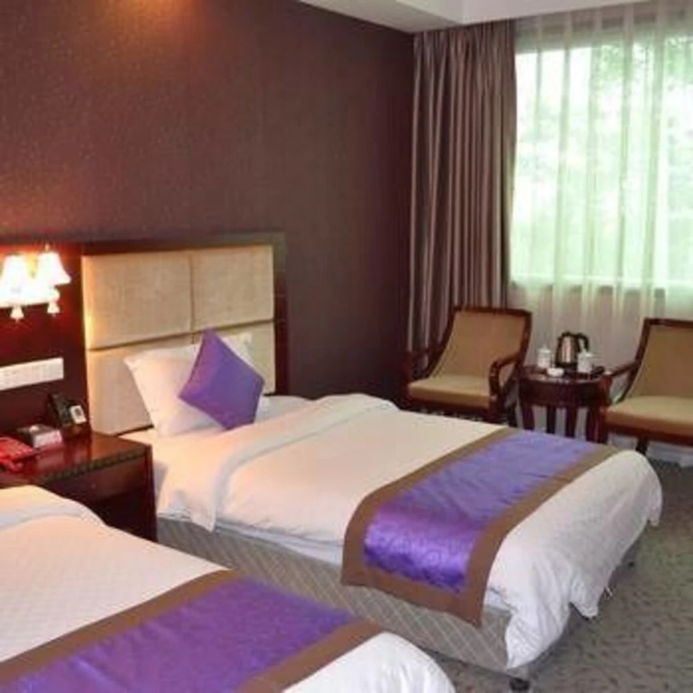 Yahao Holiday Hotel