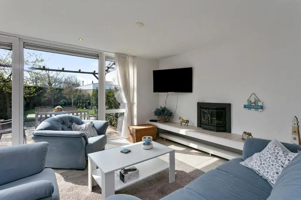 Alexanderpark 5 - Ouddorp, covered terrace, near to the beach and dunes - not for companies