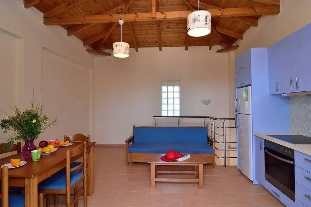 Areti Stone house/amazing view/1km to the beach