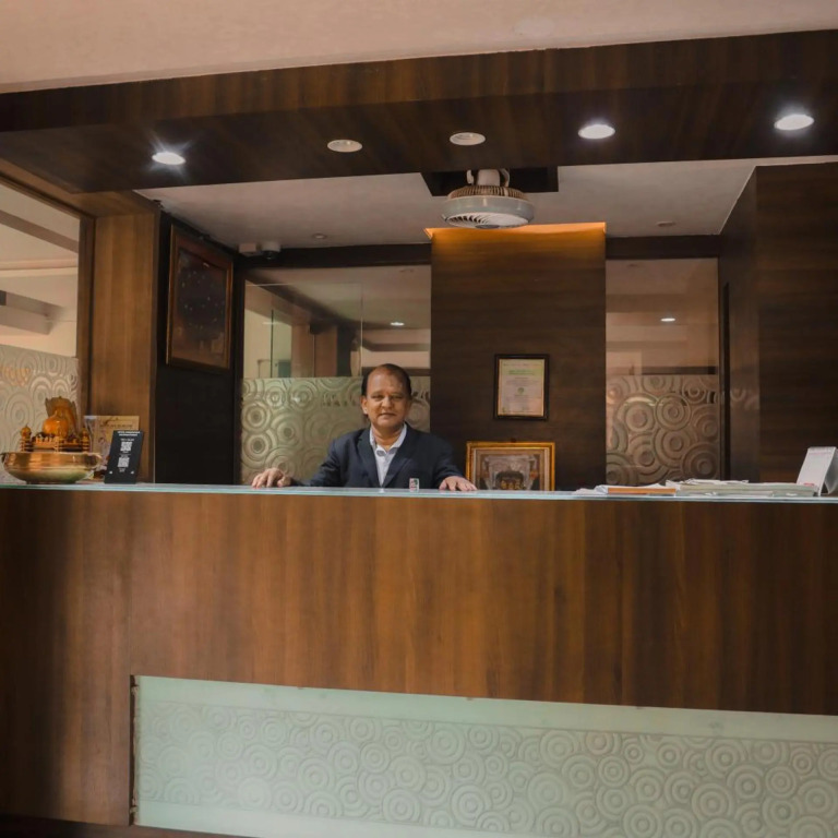 Hotel Madhuvan International