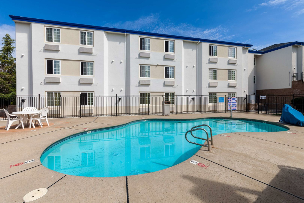 Motel 6-Auburn, CA
