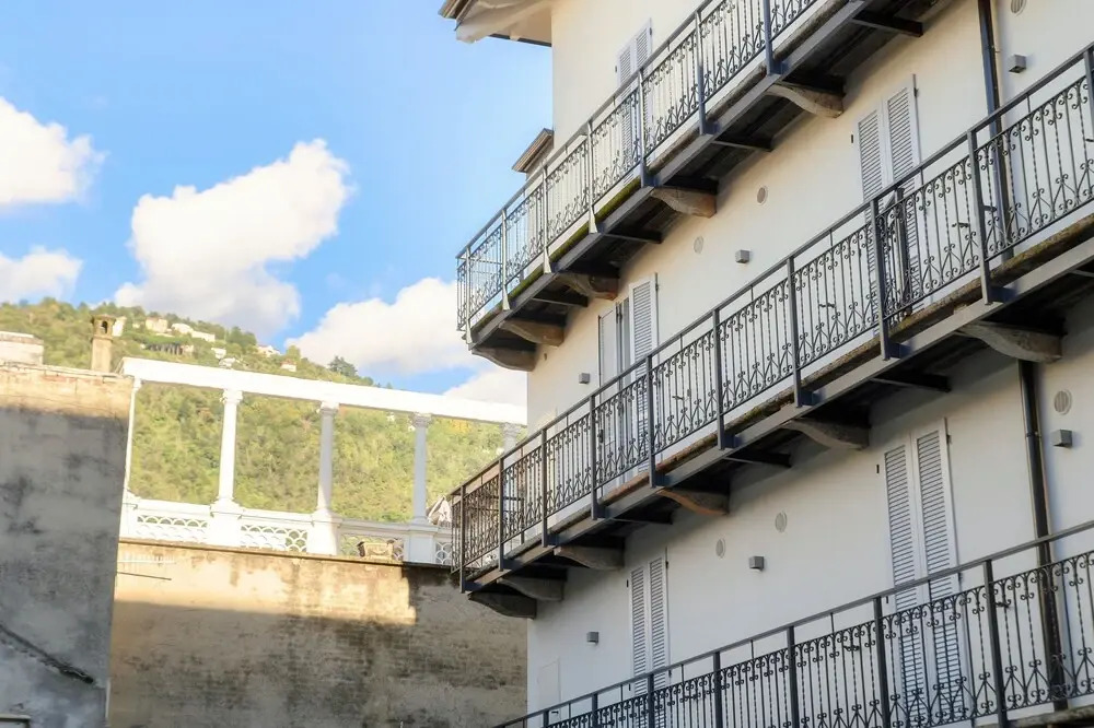 Marinetti Suite 9