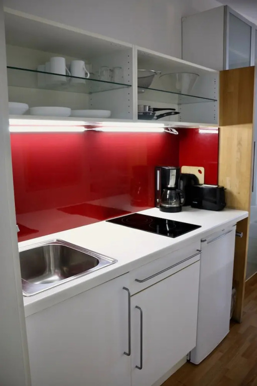 a-domo Apartments Mülheim - Apartments, Lofts & Hostel Rooms - short or longterm - single or grouptravel