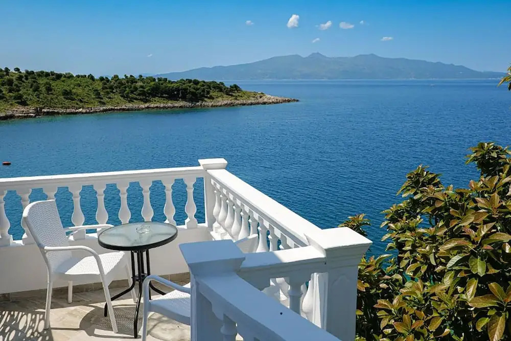 Villa Juna Beach