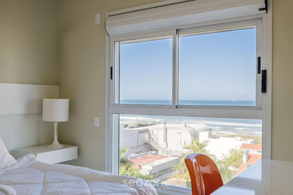 Lindo apartamento com vista para o mar EDU302