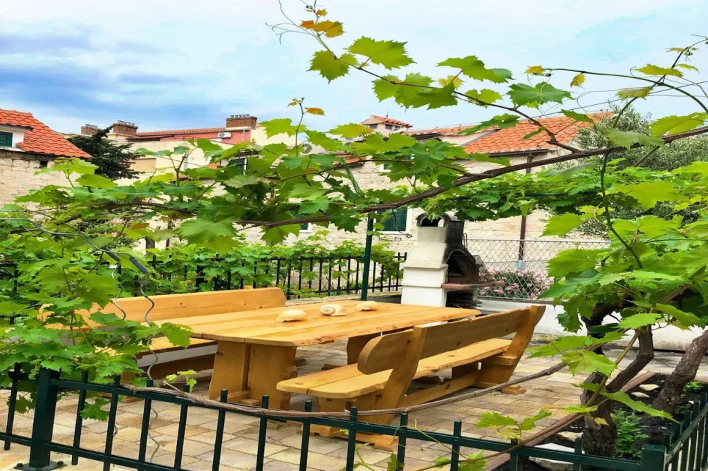 Luxury Villa Minerva Gardens