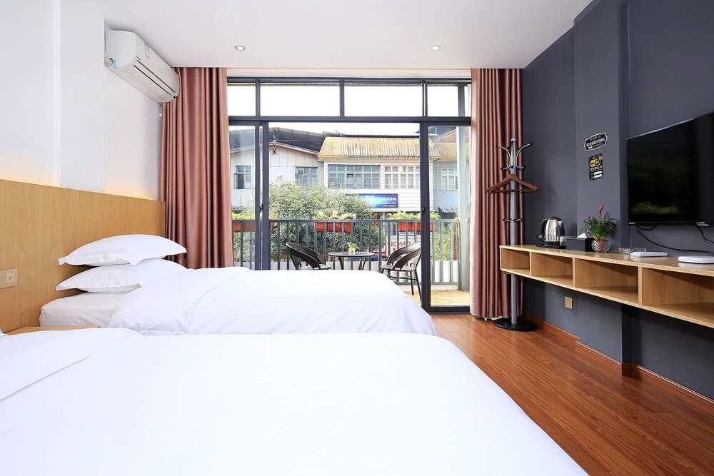 Hua Yue Ge Boutique Hotel