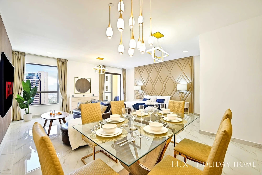 LUX  The Murjan Sea View Suite