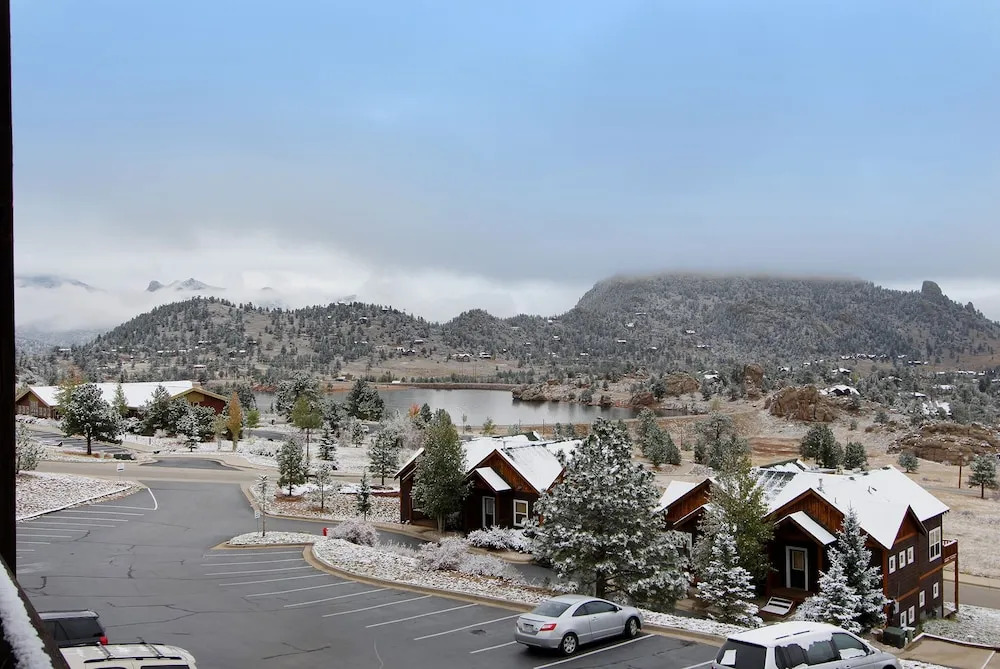 Powell Peak 104 1 Bedroom Condo by RedAwning