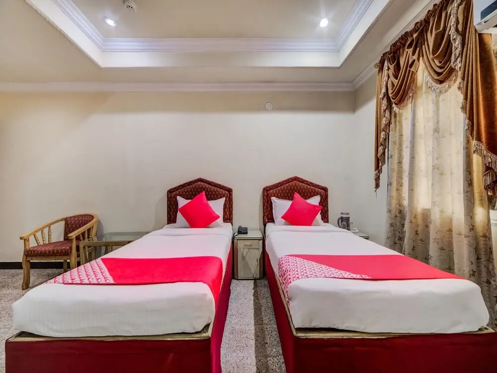 OYO 29230 Ik London Residency