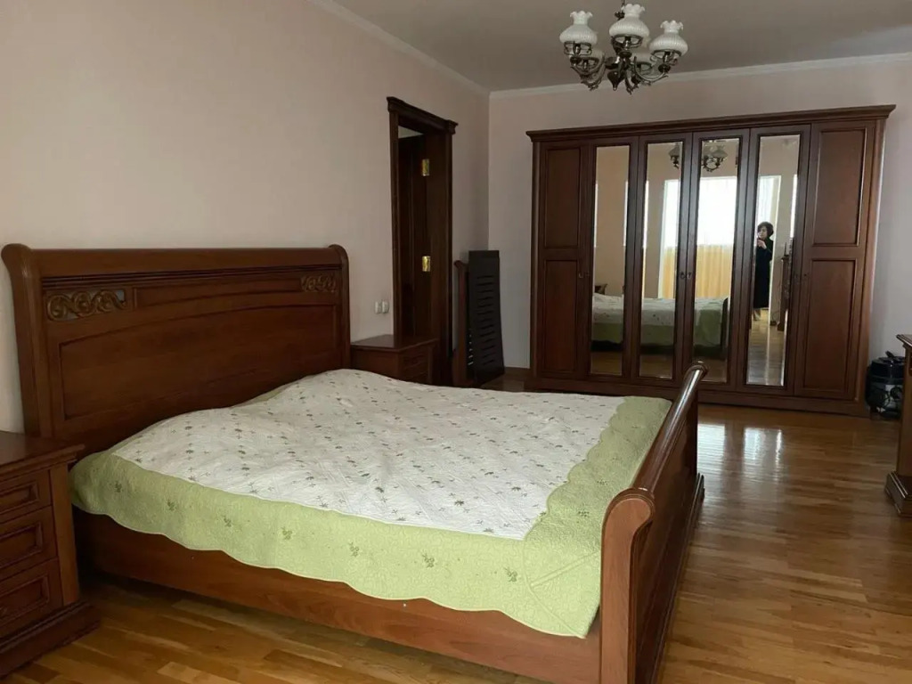 4х комнатная квартира в центре г.Ташкента