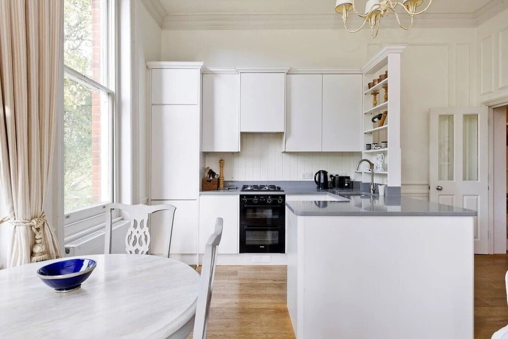 Lovely 2bed flat in Chelsea with exclusive views