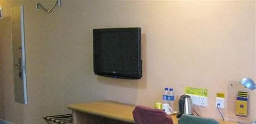 Home Inn Baishan Minzhong Street