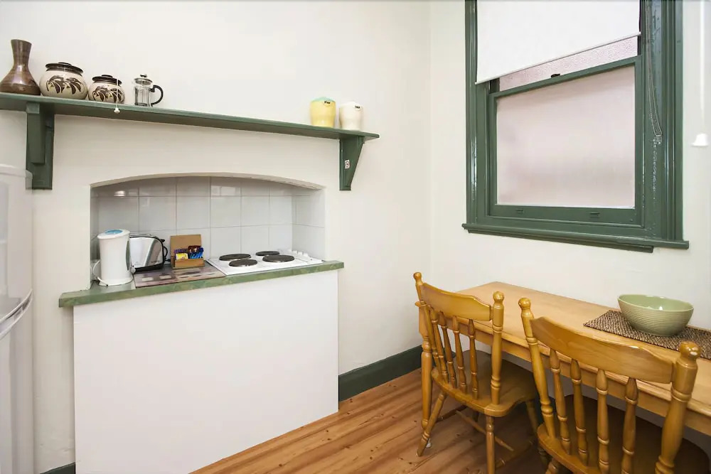 Ballarat Station Apartments Queen Studio with Spa