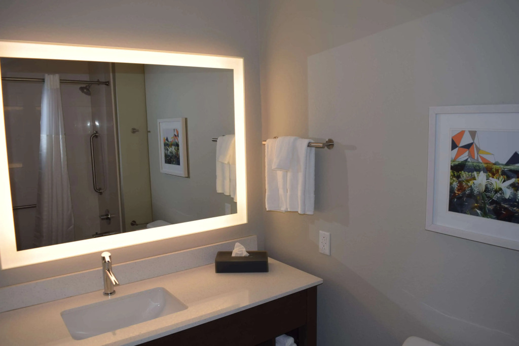 La Quinta Inn & Suites by Wyndham Middletown-Goshen