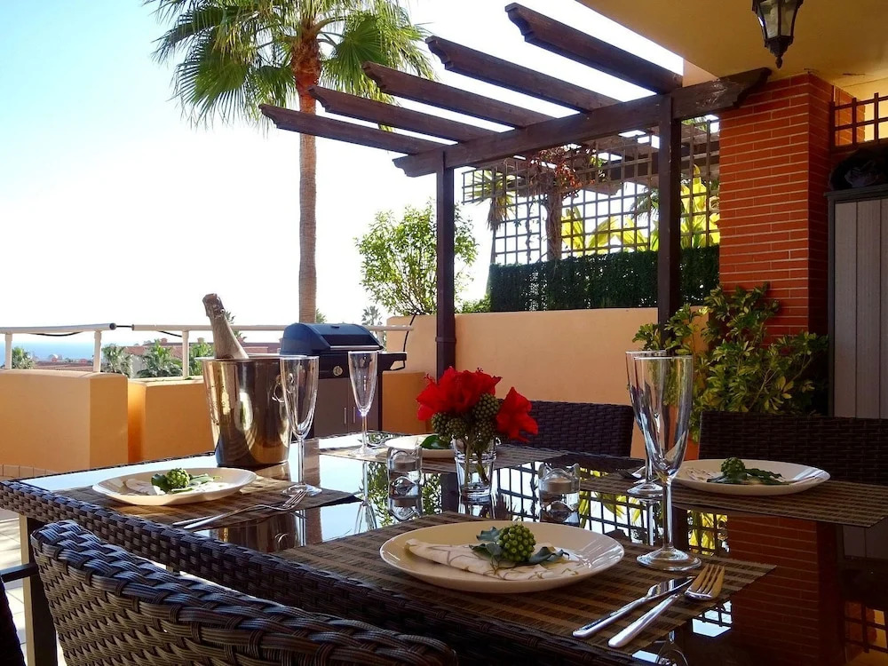 Malibu Mansion - Club La Costa Holiday Home